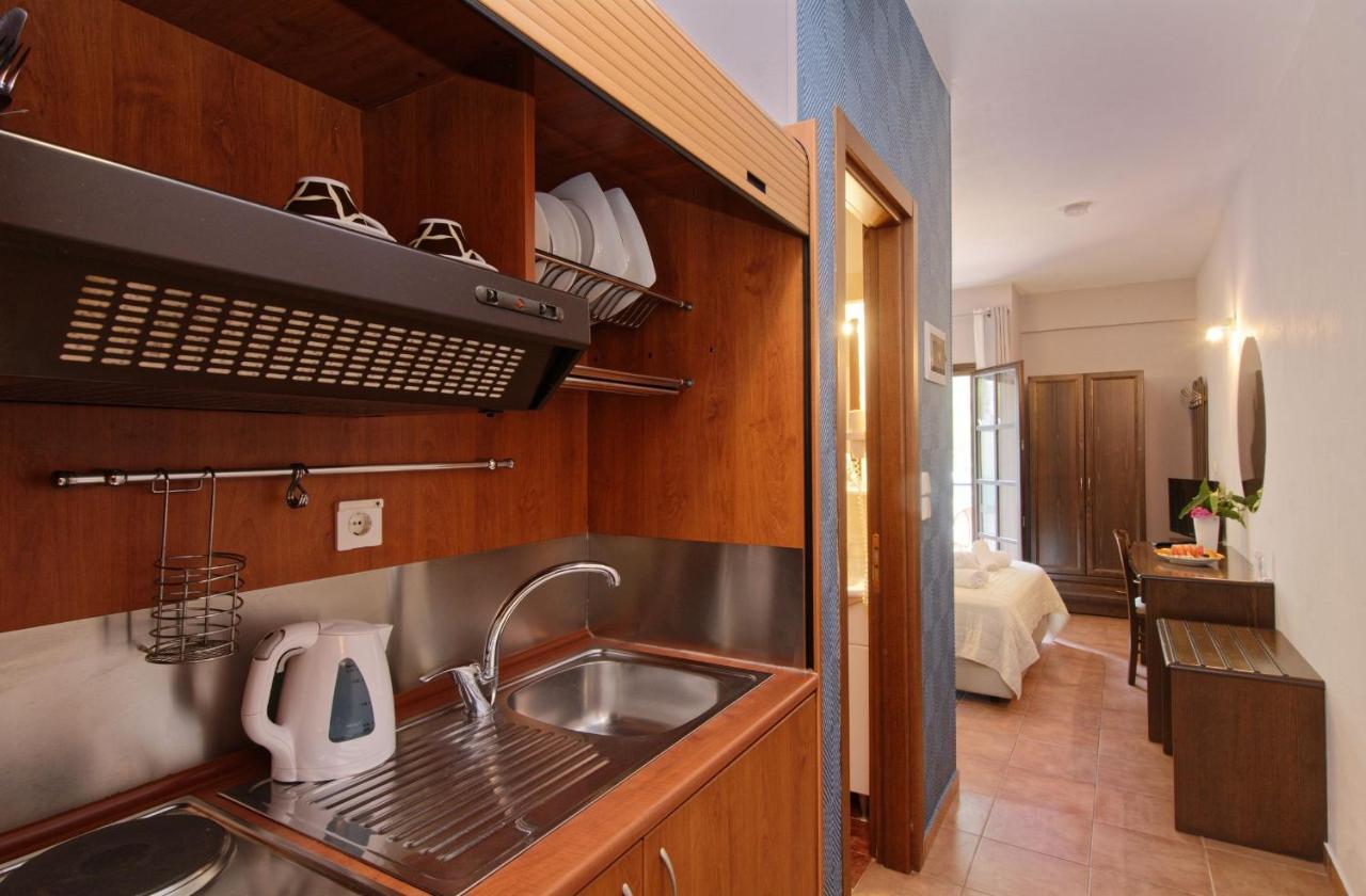 Enalion Hotel Кала-Нера Экстерьер фото