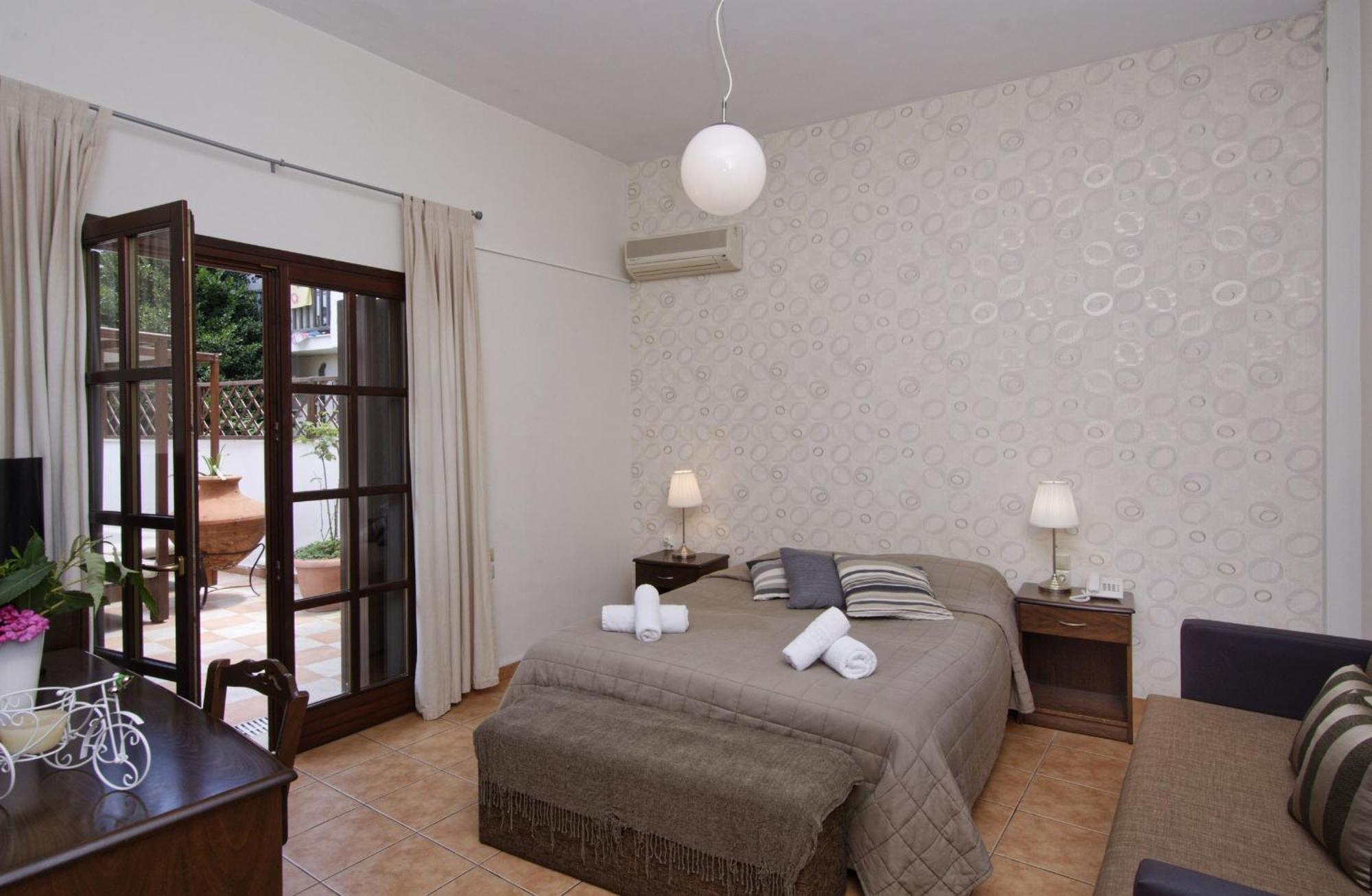 Enalion Hotel Кала-Нера Экстерьер фото